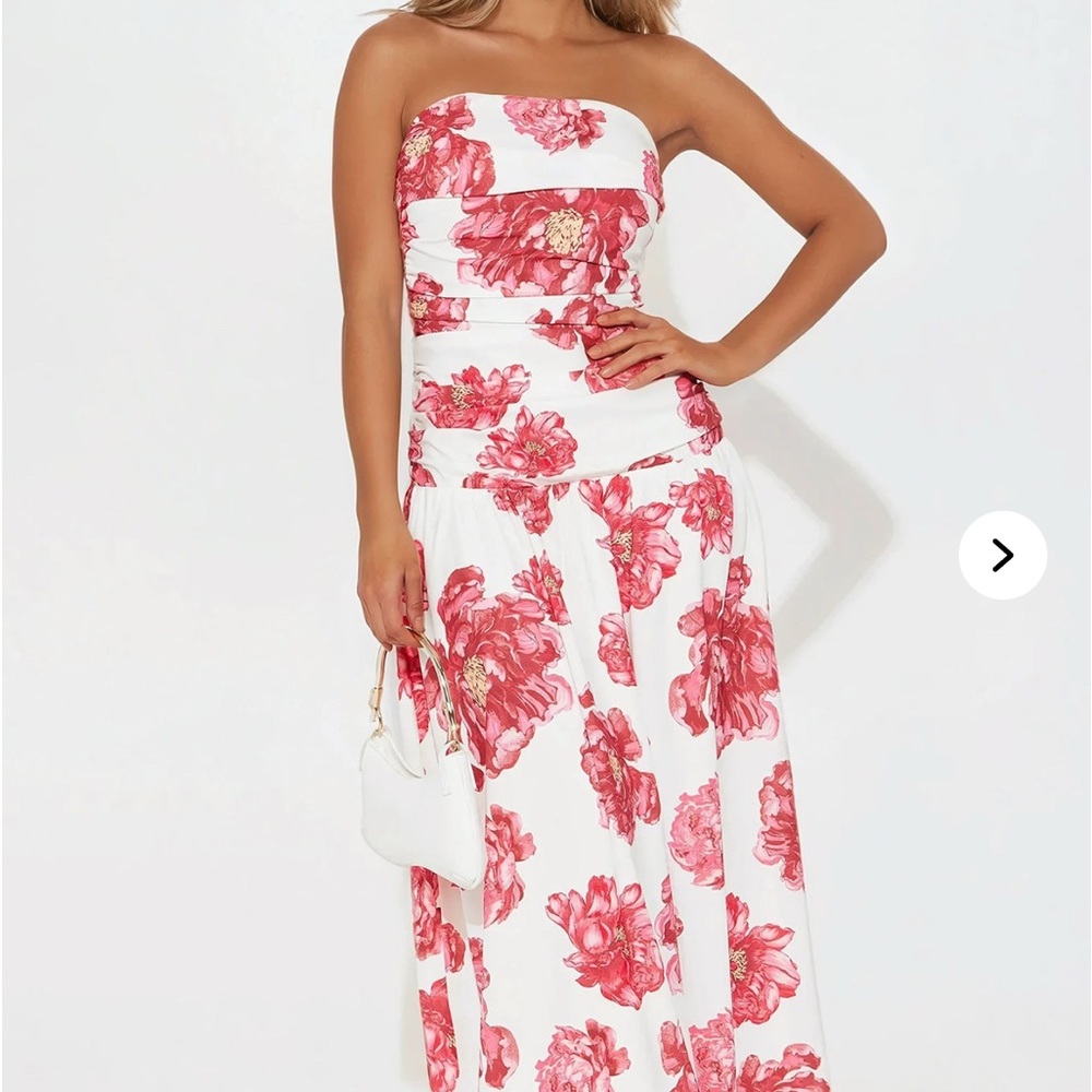 Women’s Size Medium Strapless Floral Maxi Dress